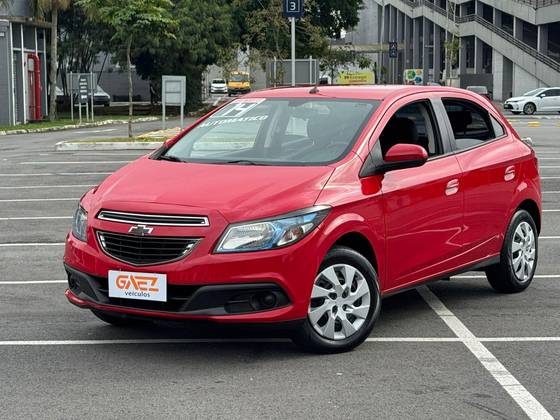 CHEVROLET ONIX 1.4 MPFI LT 8V FLEX 4P AUTOMÁTICO CHEVROLET ONIX 1.4 MPFI LT 8V FLEX 4P AUTOMÁTICO